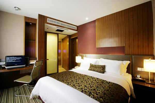Hotel Heyi Xindi (Xinxiang)